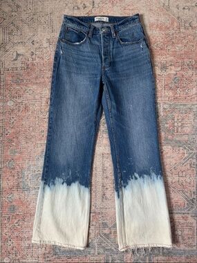 Abercrombie & Fitch The 90’s Baggy Low Rise Blue to White Dip-Dye Jeans Size 25